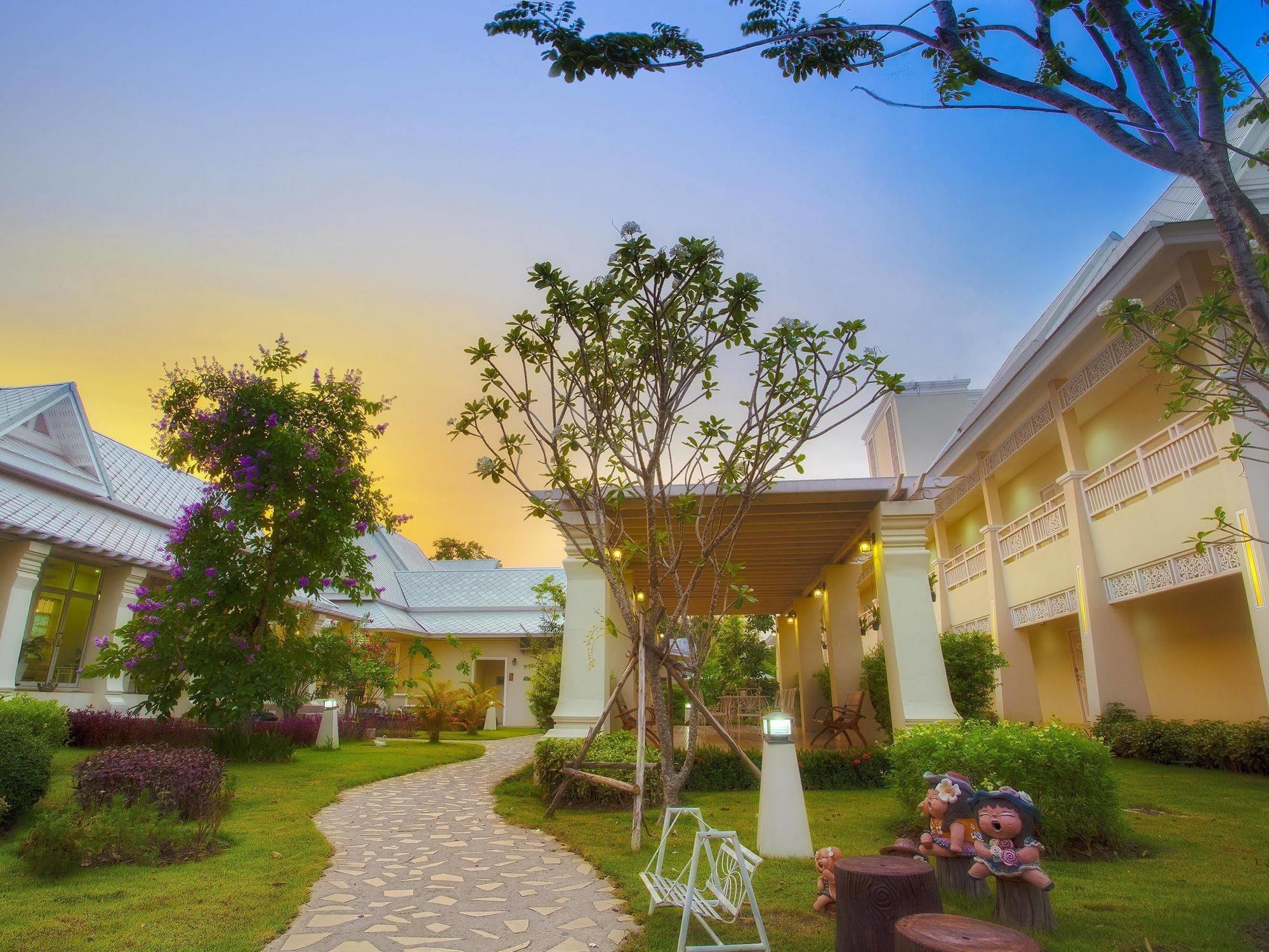 Nantrungjai Boutique Hotel Exterior photo